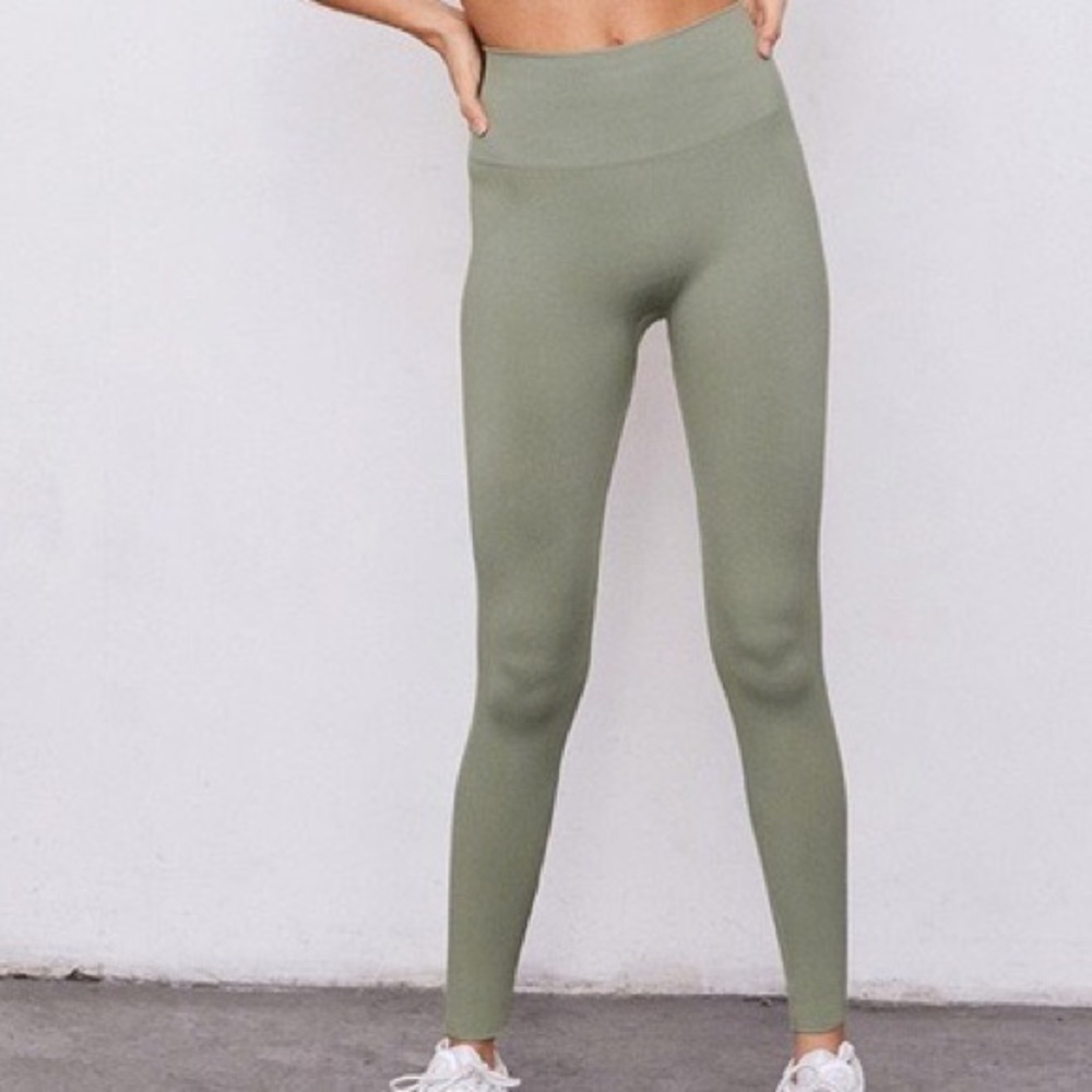 SETActive Sculptflex set in Olive